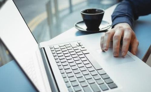 大學里的計算機老師那么厲害，為什么不去當更高薪的程序員？